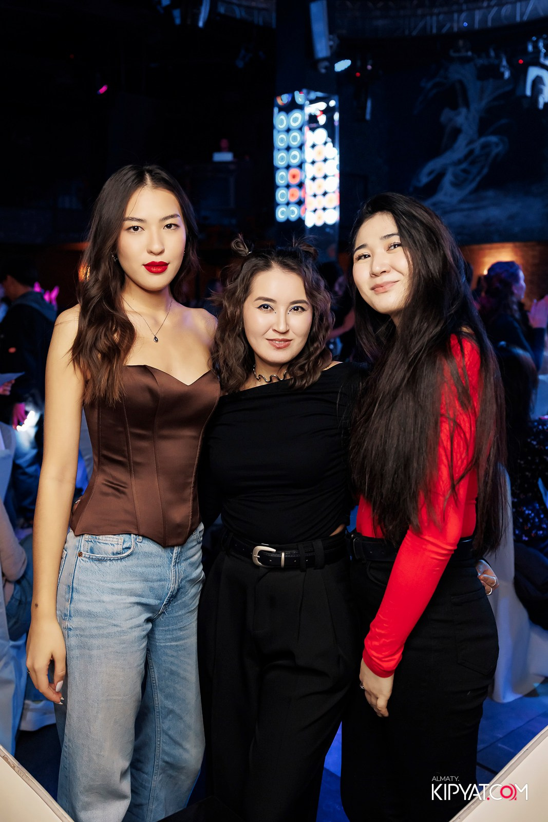 МУЗЫКАЛЬНОЕ ЛОТО В HIT RETRO. КИПЯТКОМ АЛМАТЫ! Фотосъемка мероприятий в Алматы