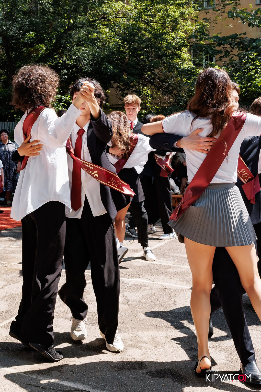 МЕЖДУНАРОДНАЯ ШКОЛА АЛМАТЫ — ВЫПУСК 2025. КИПЯТКОМ АЛМАТЫ!