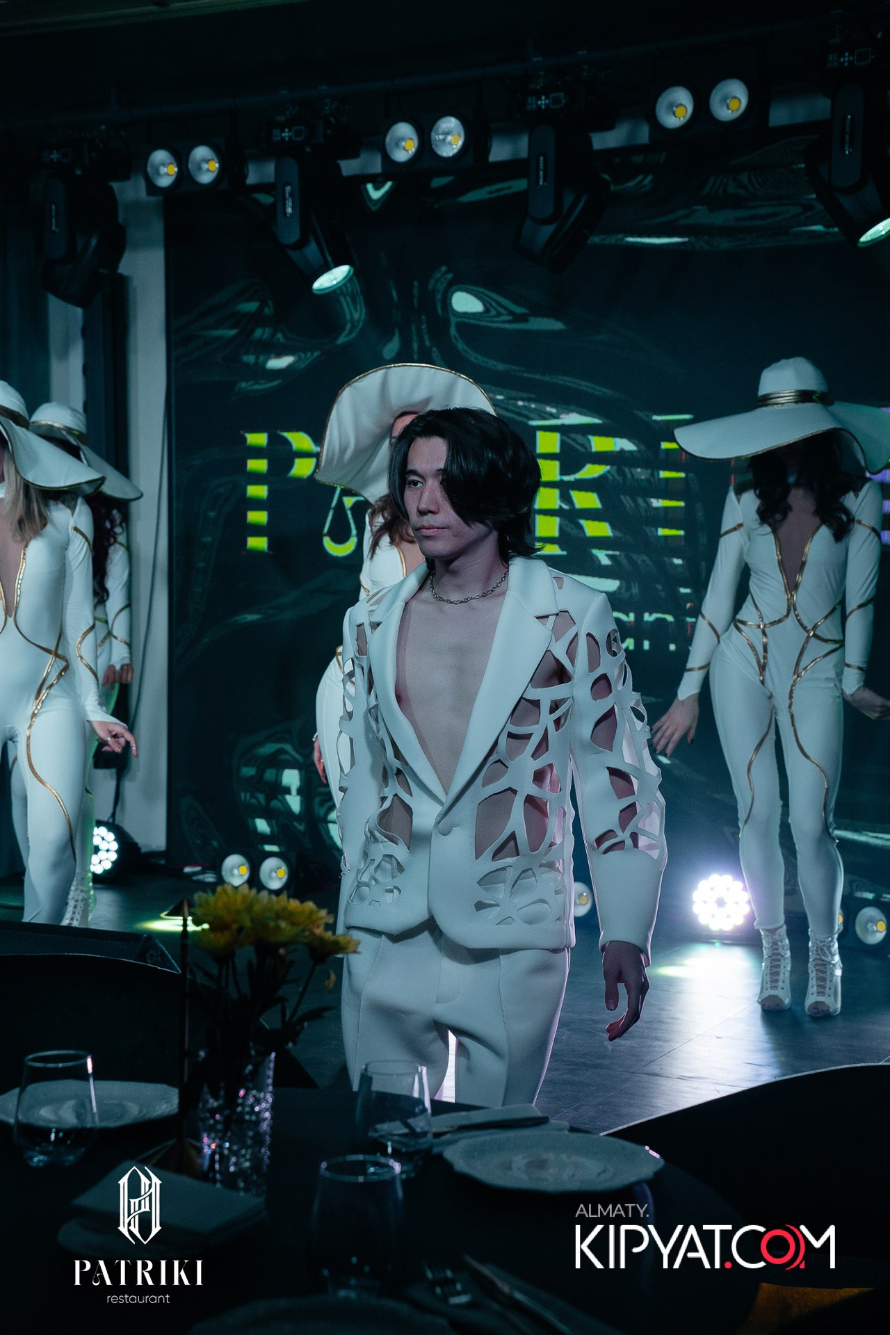 PATRIKI RESTAURAN. КИПЯТКОМ АЛМАТЫ!