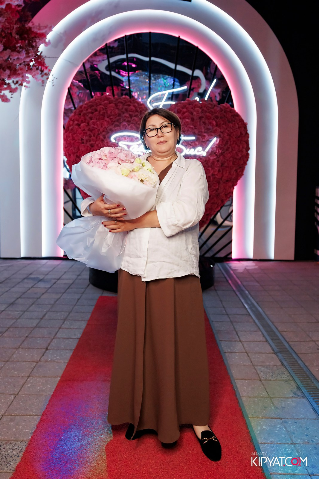 ЗАЯ, НА БИС. КИПЯТКОМ АЛМАТЫ!