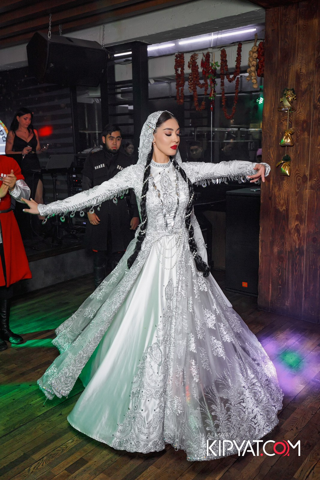 ВАХТАНГУРИ. КИПЯТКОМ АЛМАТЫ!