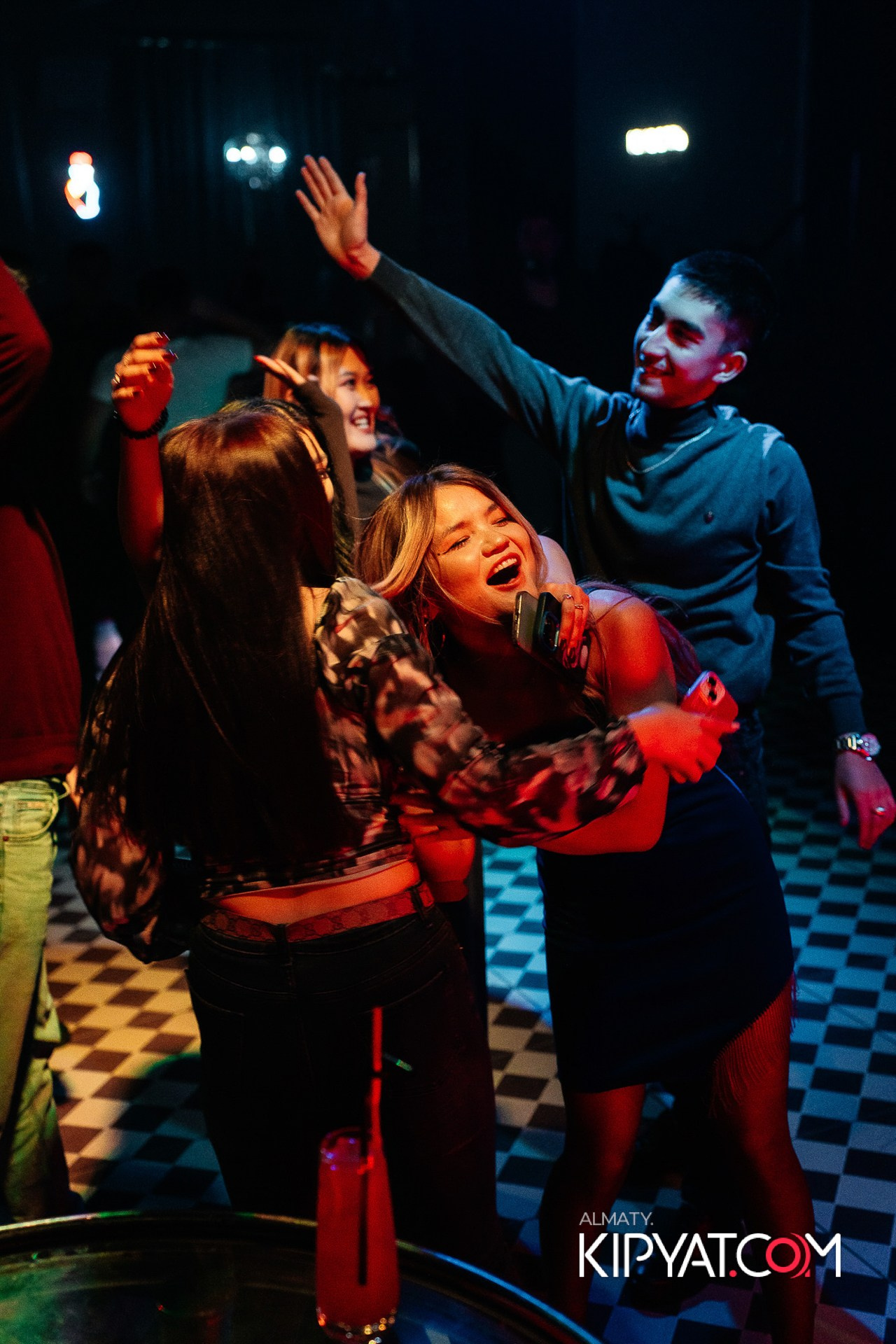 НАКАТИКА. КИПЯТКОМ АЛМАТЫ!