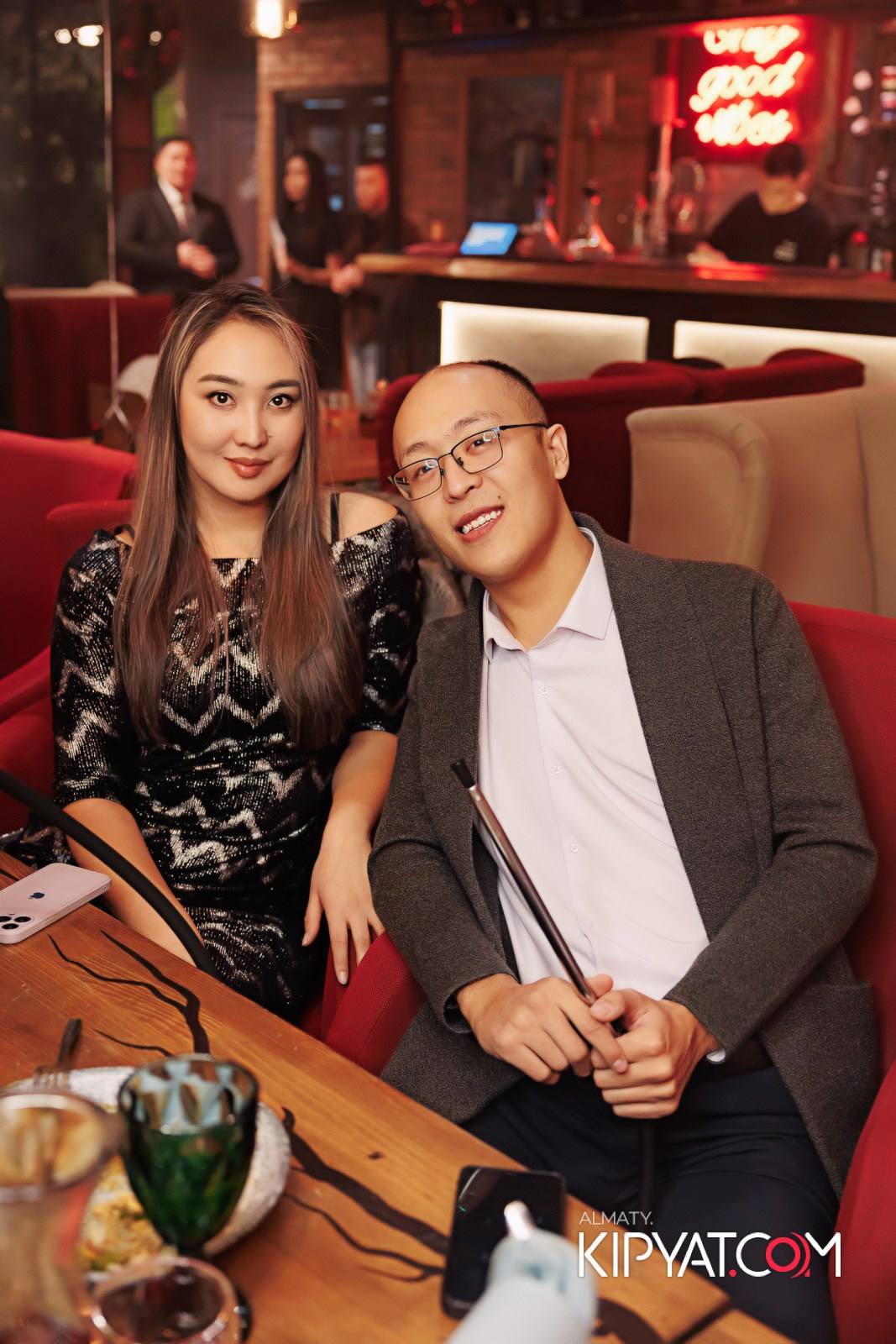 MYATA LOUNGE НА МЕНДИКУЛОВА 6 ЛЕТ. КИПЯТКОМ АЛМАТЫ!