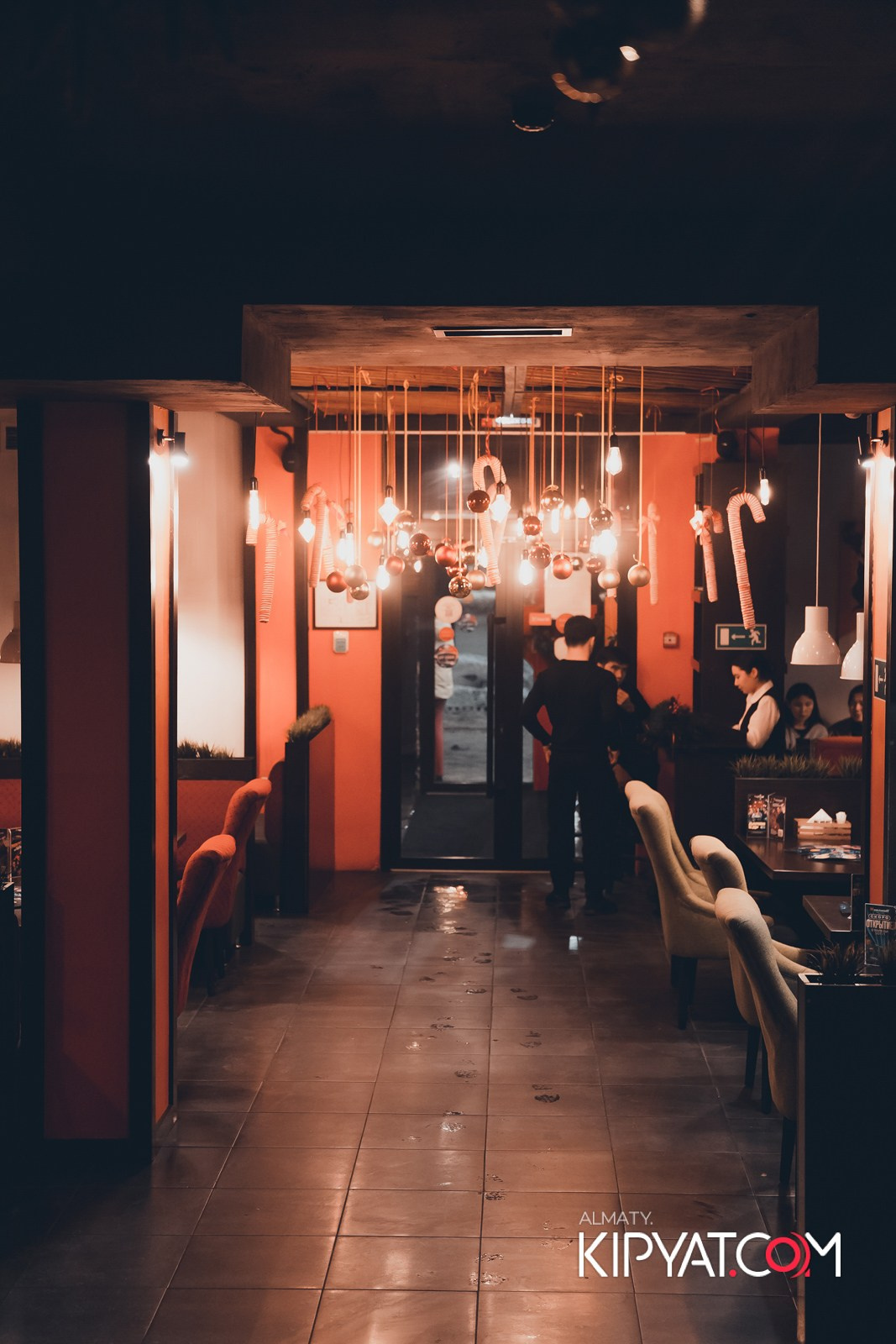 ГРИЛЬ БАР ШАШЛЫКOFF. КИПЯТКОМ АЛМАТЫ!