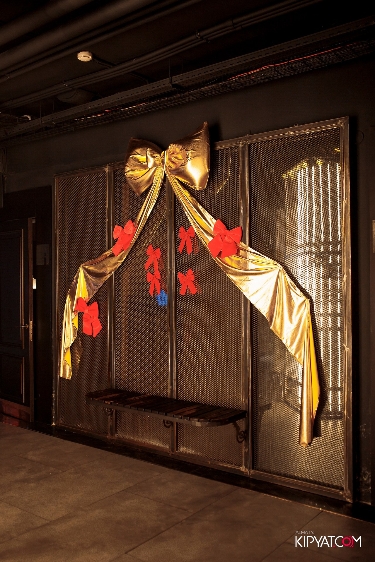 SPACE KARAOKE BAR. КИПЯТКОМ АЛМАТЫ! Фотосъемка мероприятий в Алматы