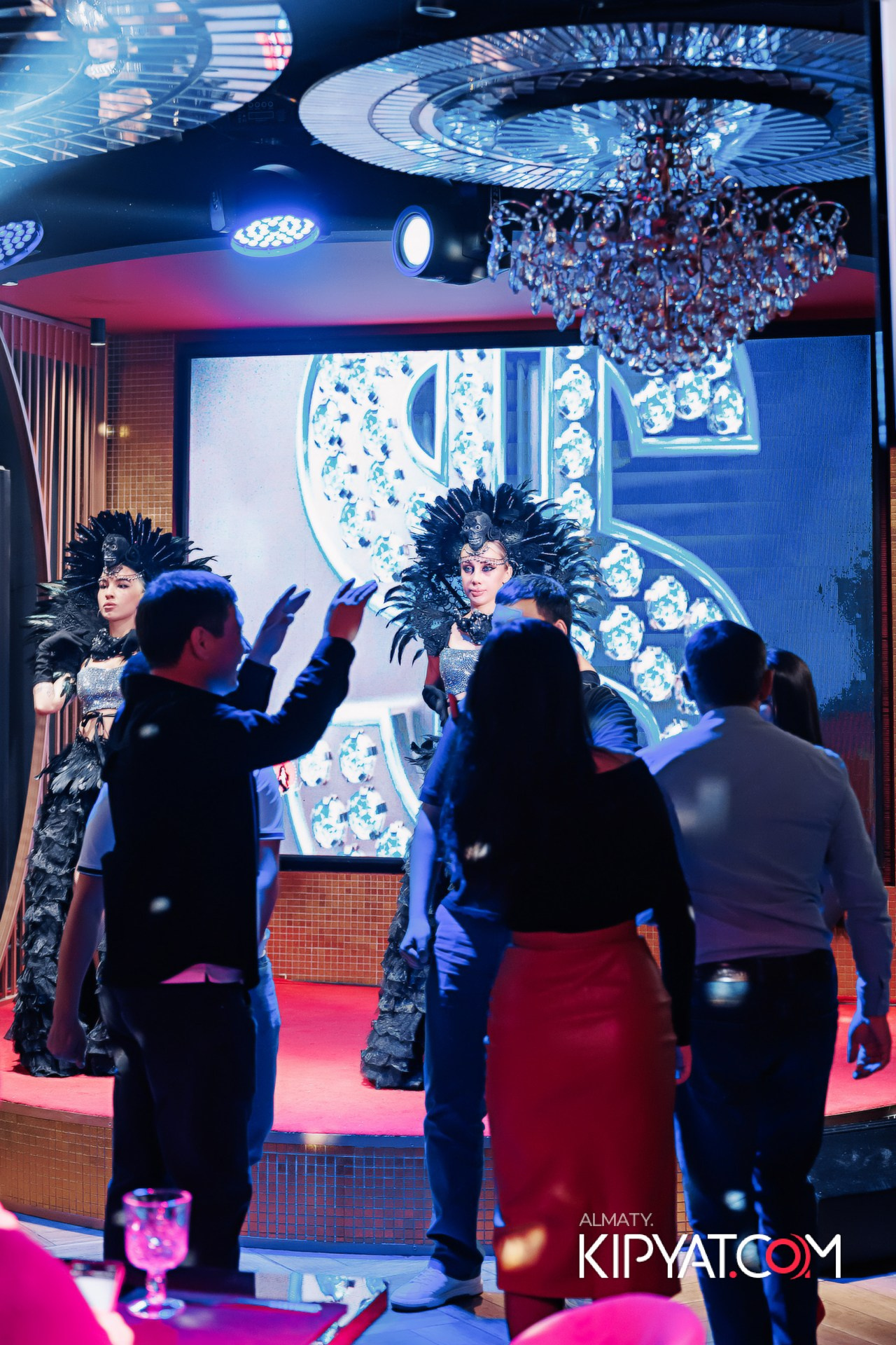 Зая, на бис. КИПЯТКОМ АЛМАТЫ!