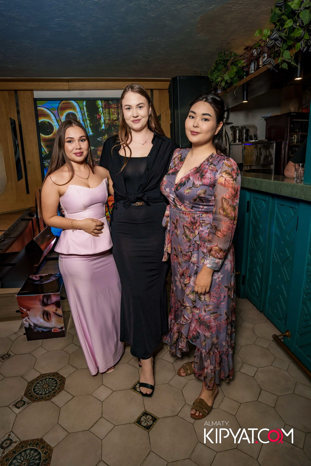 MODI RESTORANCHIK. КИПЯТКОМ АЛМАТЫ!