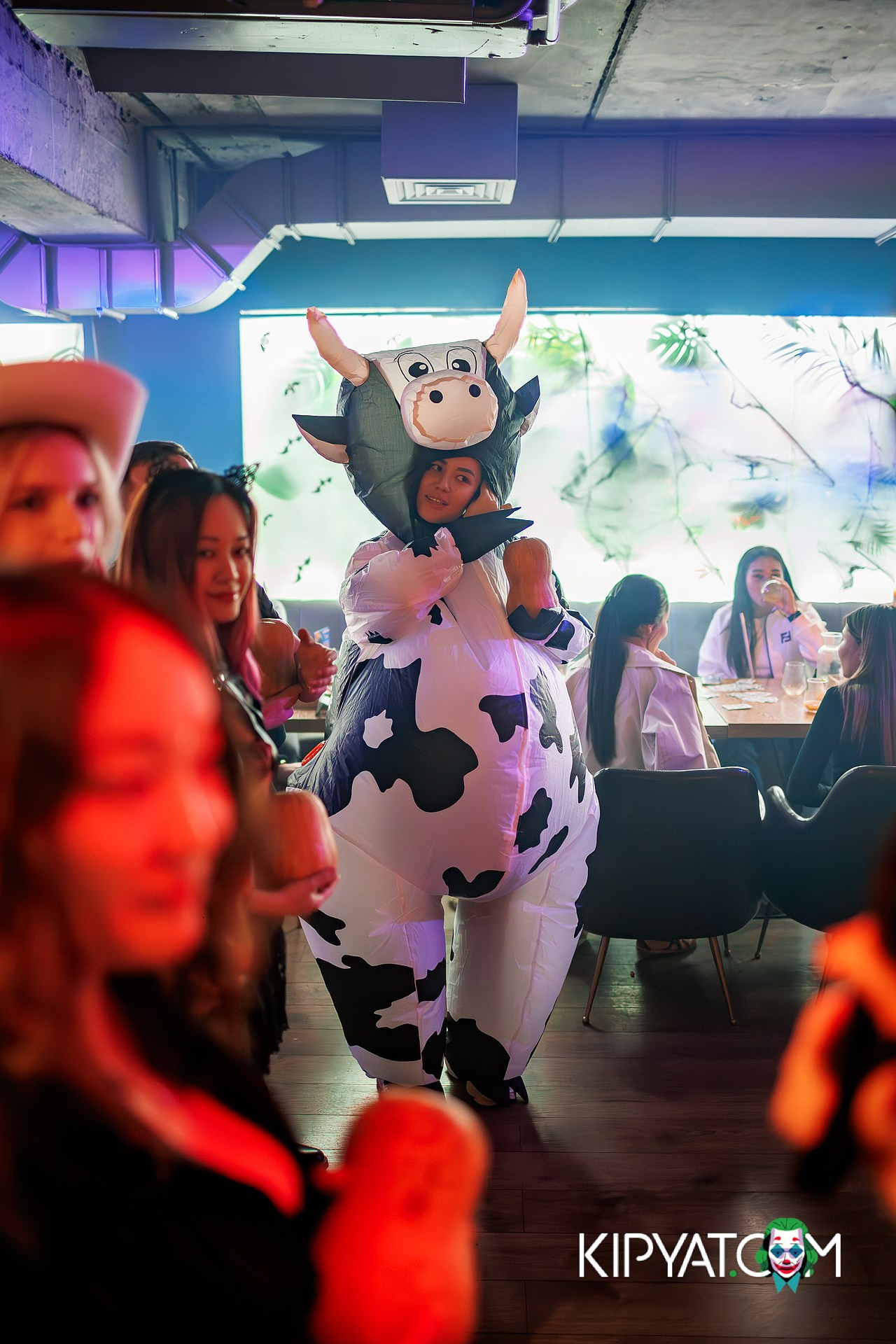 OLOVO НА САТПАЕВА. КИПЯТКОМ АЛМАТЫ! Фотосъемка мероприятий в Алматы