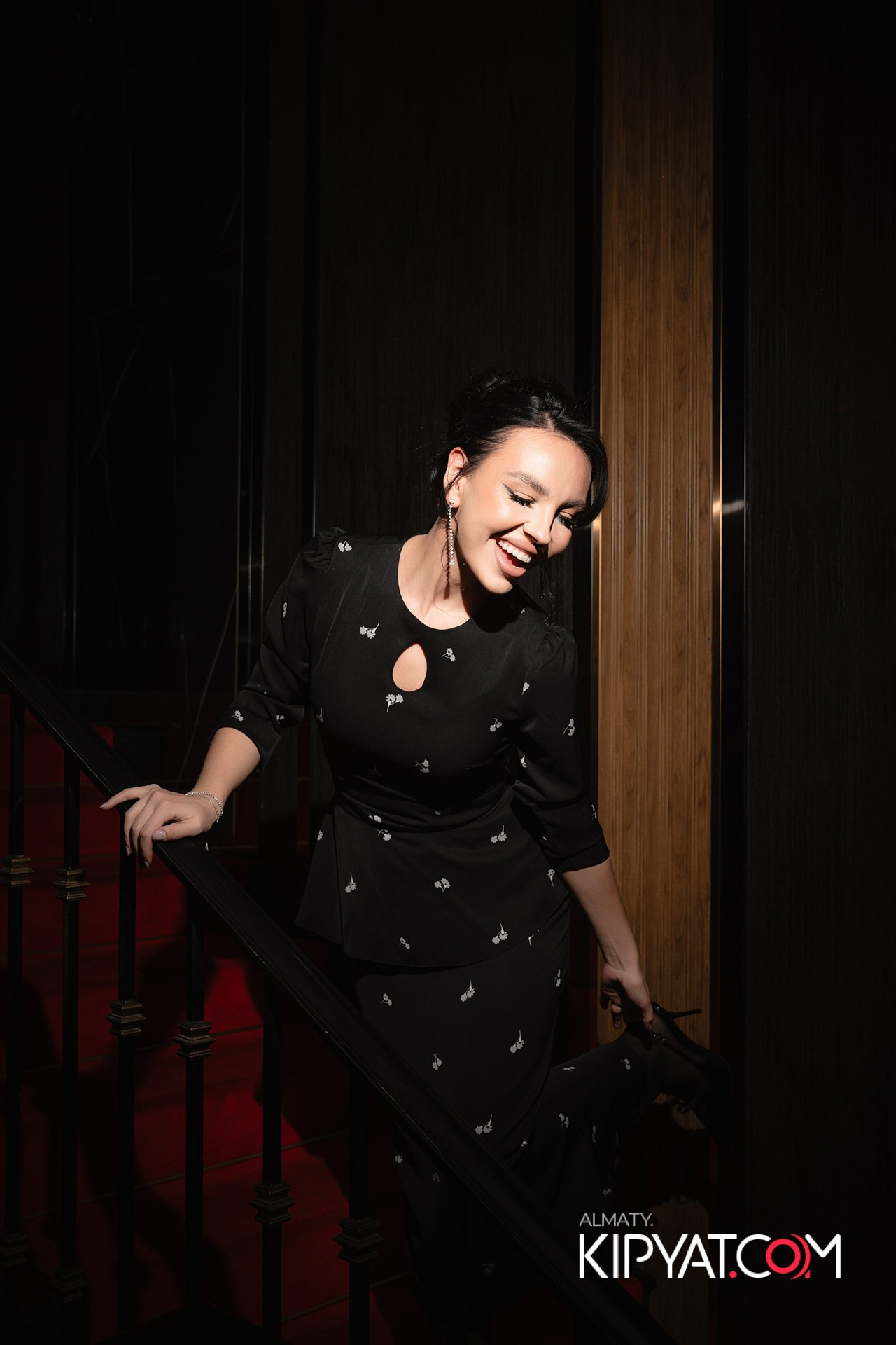 THE THEATER. КИПЯТКОМ АЛМАТЫ!