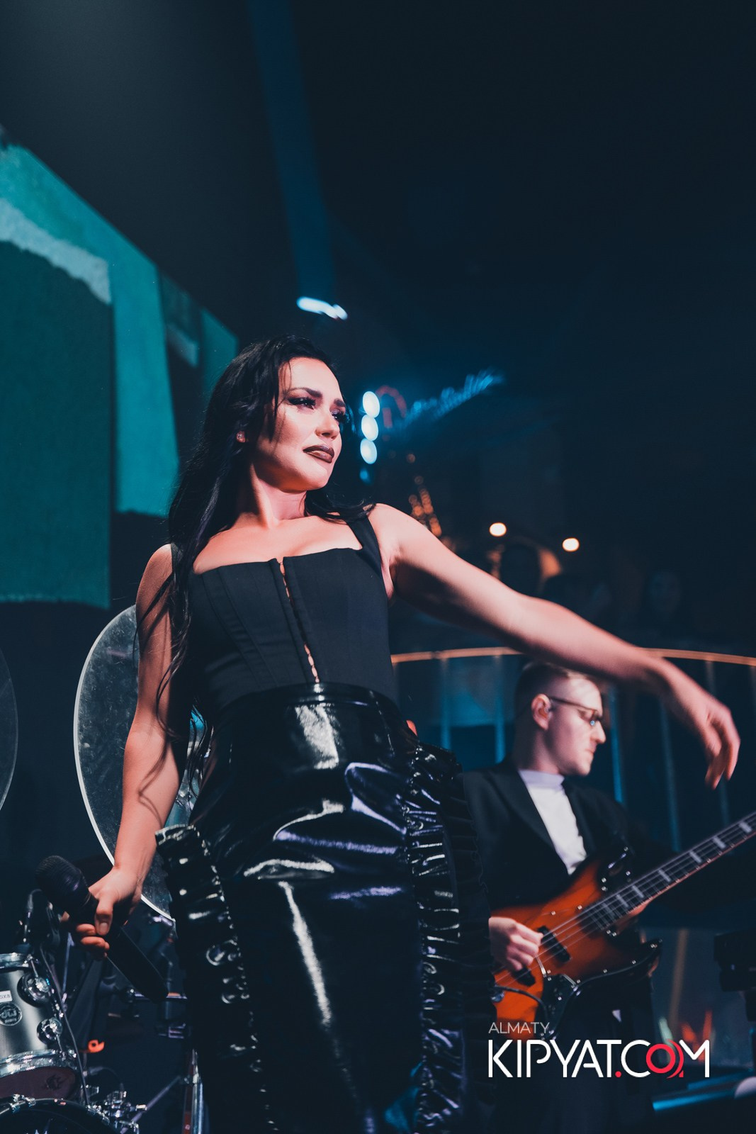 SANTA BARBARA — ВЫСТУПЛЕНИЕ ОЛЬГИ СЕРЯБКИНОЙ. КИПЯТКОМ АЛМАТЫ!