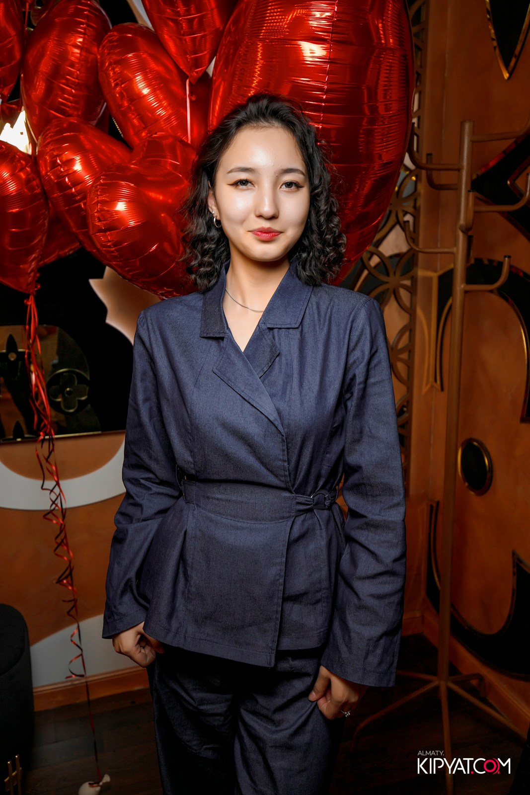 УХО И МЕДВЕДЬ НА КУРМАНГАЗЫ. КИПЯТКОМ АЛМАТЫ! Фотосъемка мероприятий в Алматы