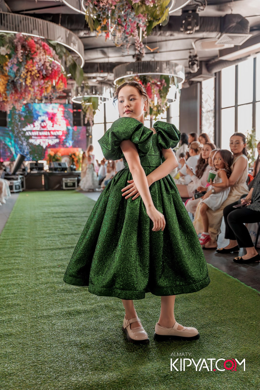 PROM KIDS FASHION SHOW. КИПЯТКОМ АЛМАТЫ!