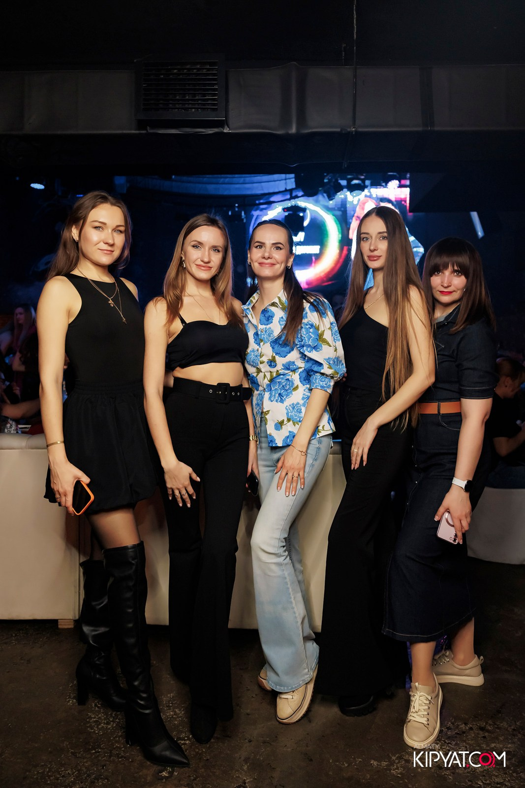 МУЗЫКАЛЬНОЕ ЛОТО В HIT RETRO. КИПЯТКОМ АЛМАТЫ! Фотосъемка мероприятий в Алматы