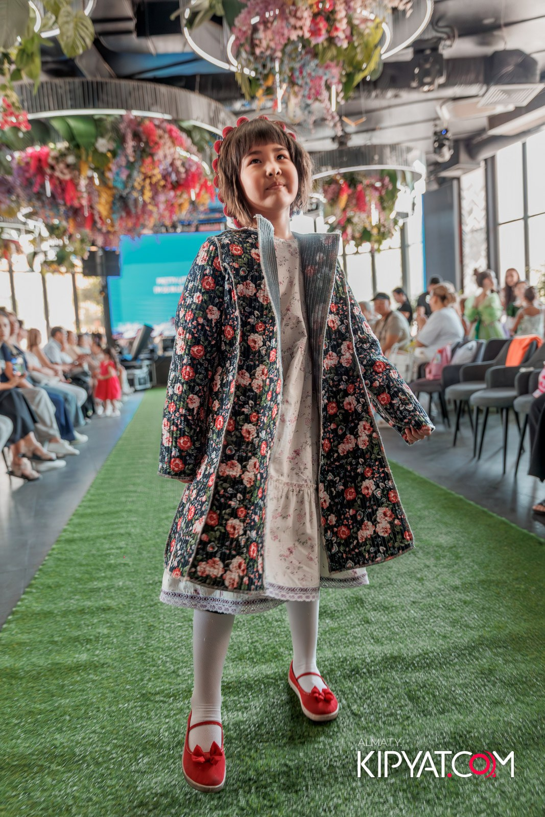 PROM KIDS FASHION SHOW. КИПЯТКОМ АЛМАТЫ!