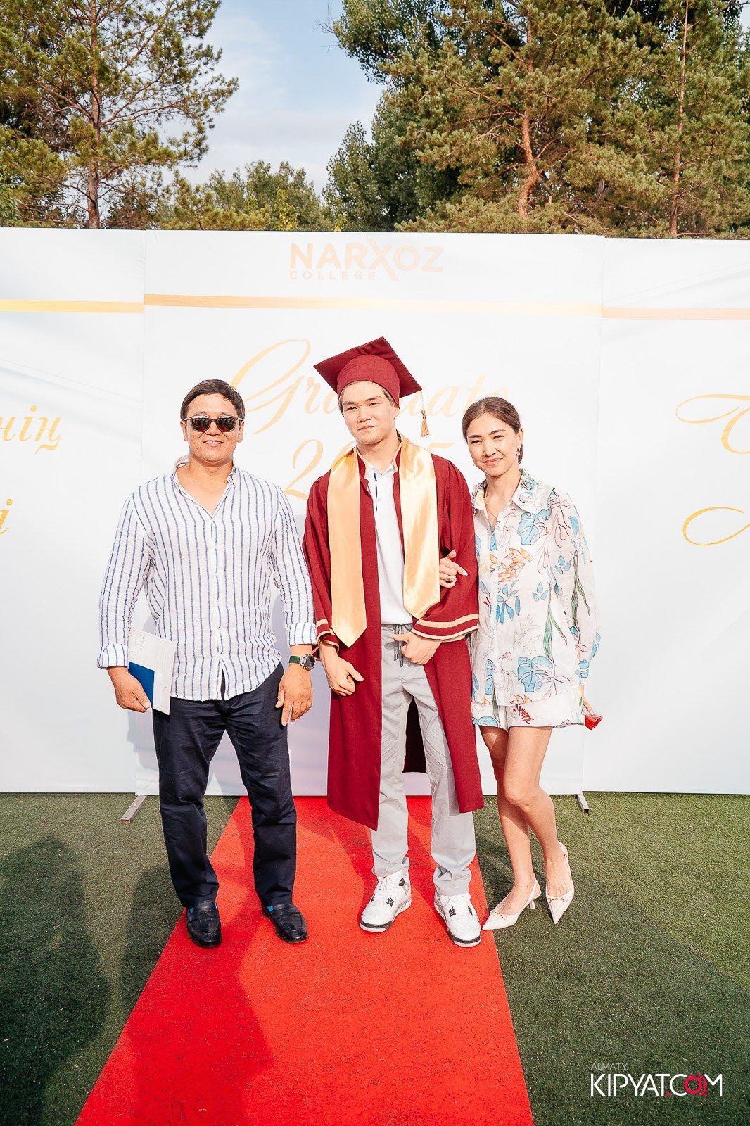 ВРУЧЕНИЕ ДИПЛОМОВ — НАРХОЗ КОЛЛЕДЖ. Part 1. КИПЯТКОМ АЛМАТЫ!