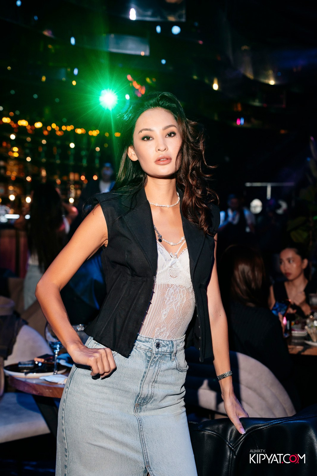 KARAOKE BATTLE В MOOD KARAOKE & TERRACE. КИПЯТКОМ АЛМАТЫ!