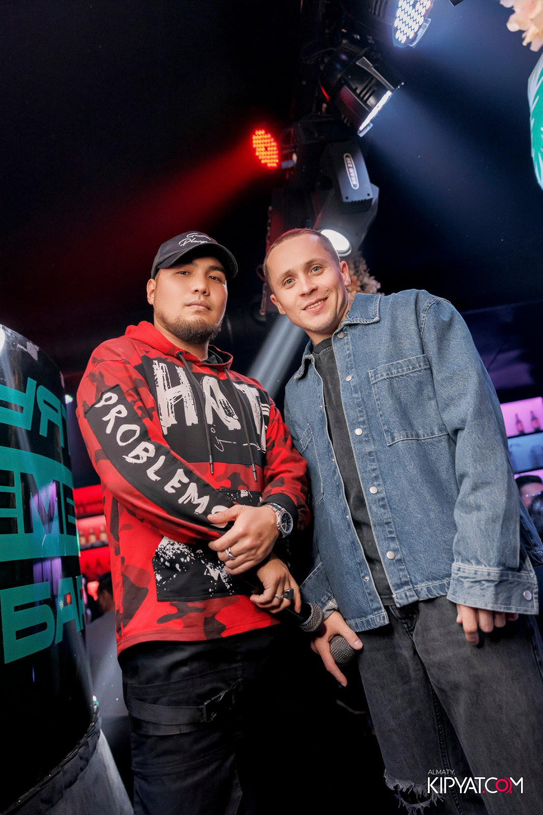 UYAT EMES BAR. КИПЯТКОМ АЛМАТЫ!