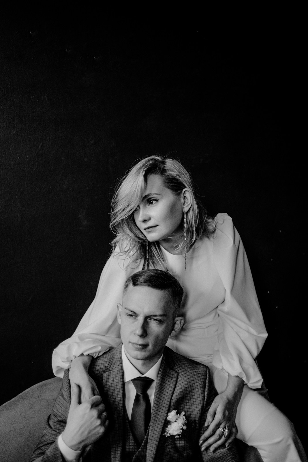 Свадебная фотосессия в стиле минимализм в Тюмени — Максим и Таня — Фотограф Дарья Мустафина. Фотограф Дарья Мустафина, Тюмень