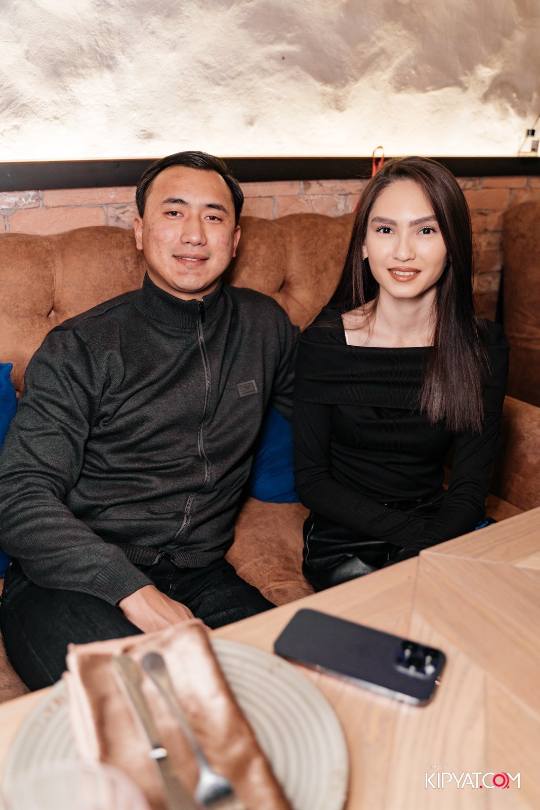 SPACE LOUNGE BAR. КИПЯТКОМ АЛМАТЫ!