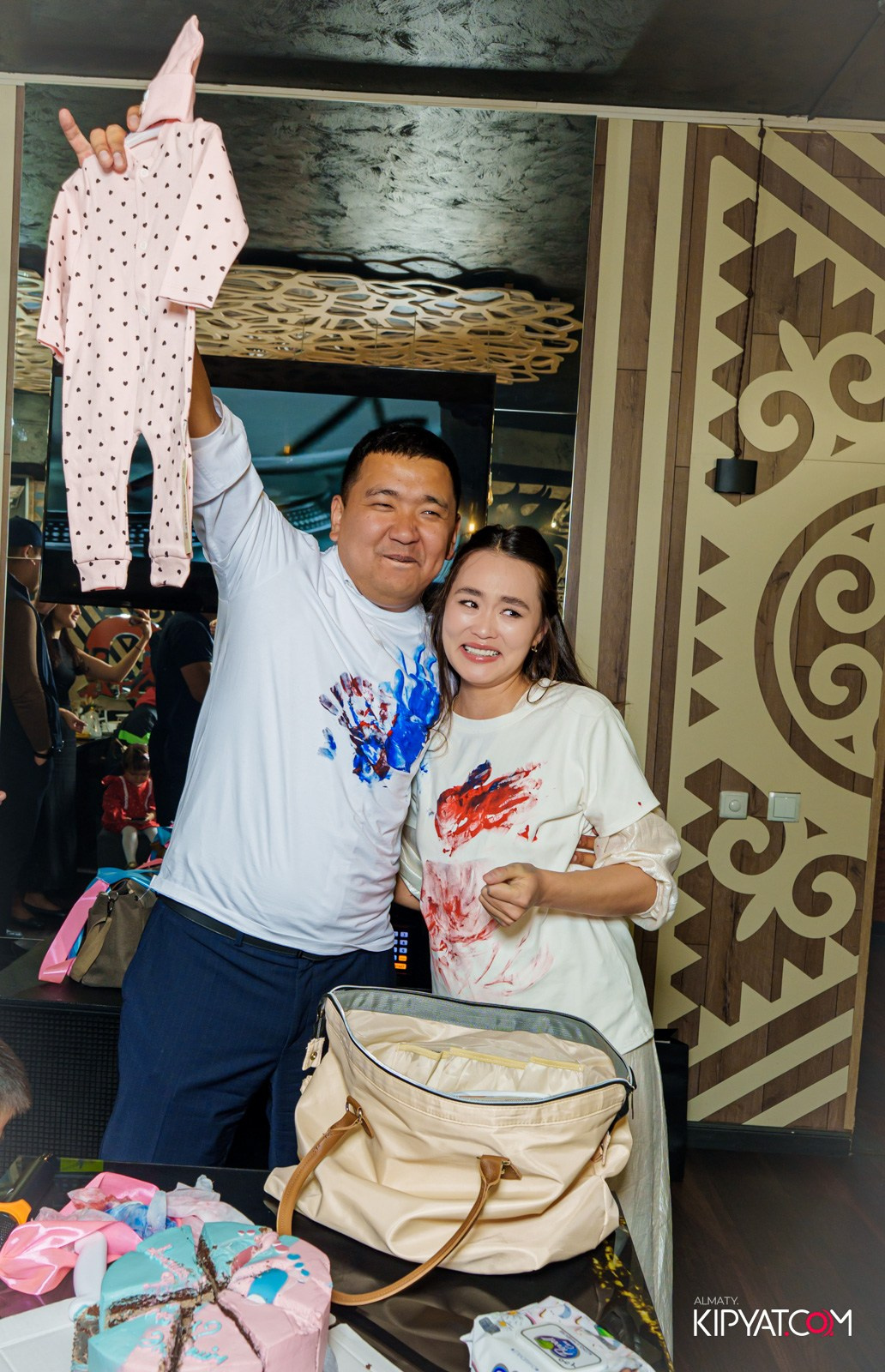 УХО И МЕДВЕДЬ НА САИНА. КИПЯТКОМ АЛМАТЫ!