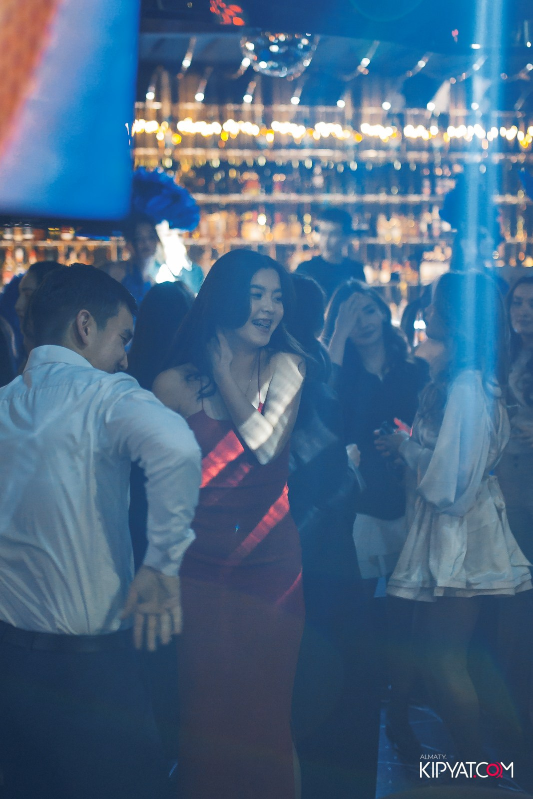 MOOD KARAOKE & TERRACE. КИПЯТКОМ АЛМАТЫ!