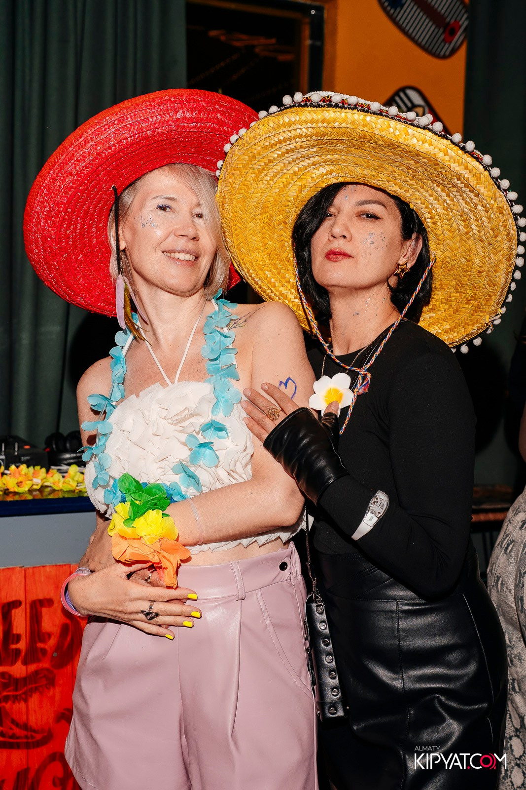 RE: SET. КИПЯТКОМ АЛМАТЫ! Фотосъемка мероприятий в Алматы