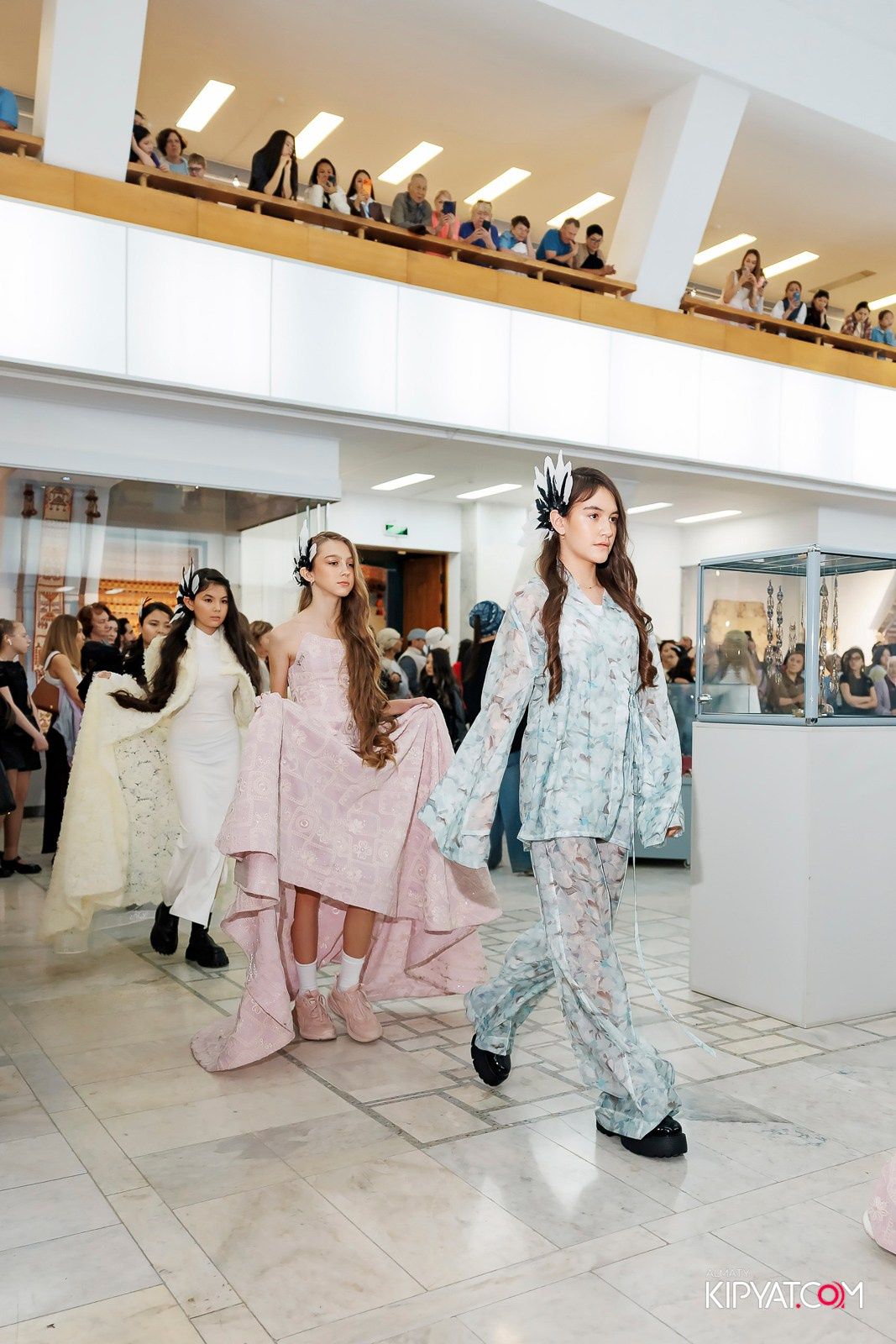 JUNIOR MODELS SHOW. ПЕРФОМАНС НОЧЬ В МУЗЕЕ. КИПЯТКОМ АЛМАТЫ! Фотосъемка мероприятий в Алматы