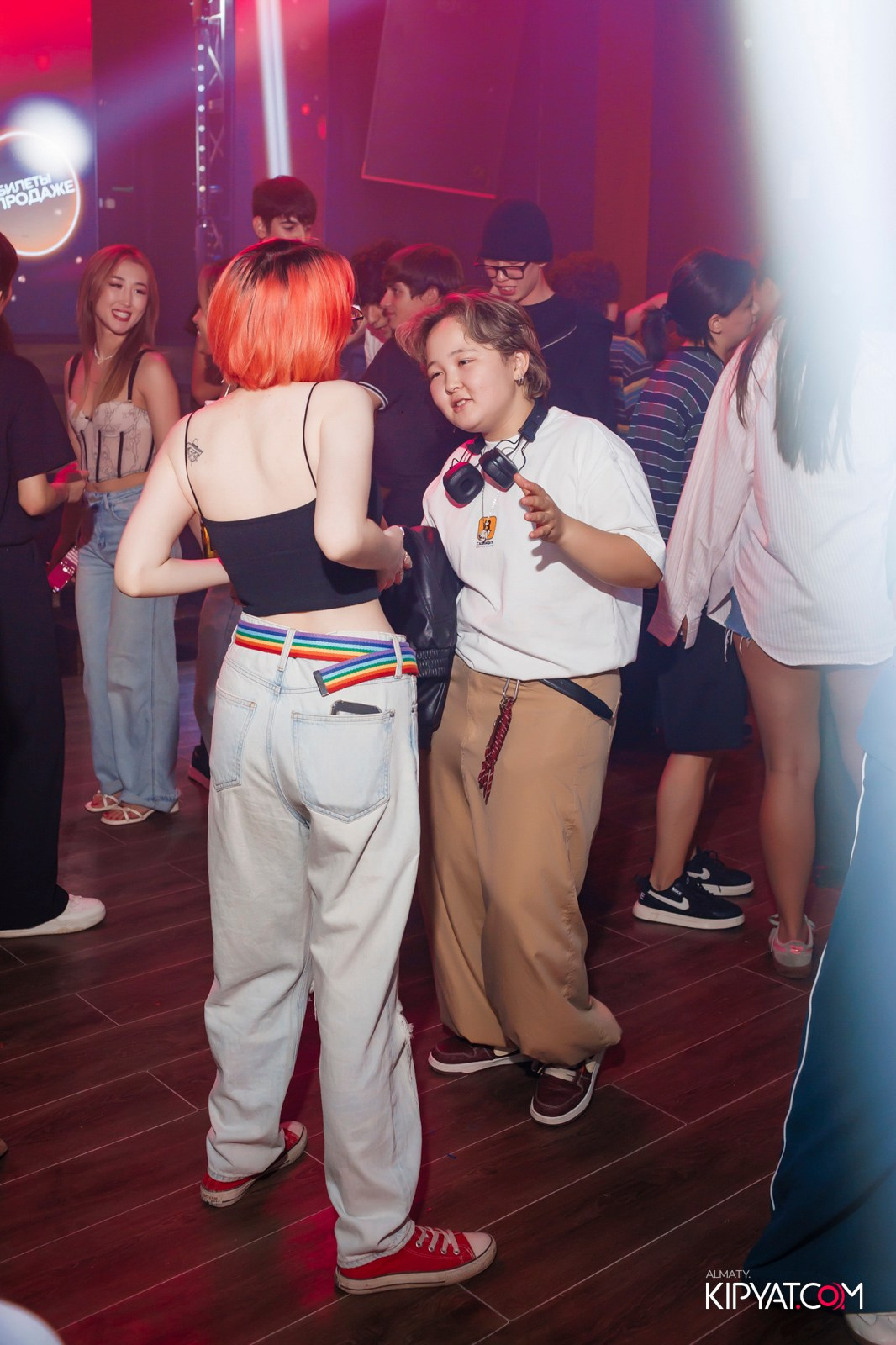 НОЧНОЙ КЛУБ ICON. КИПЯТКОМ АЛМАТЫ!