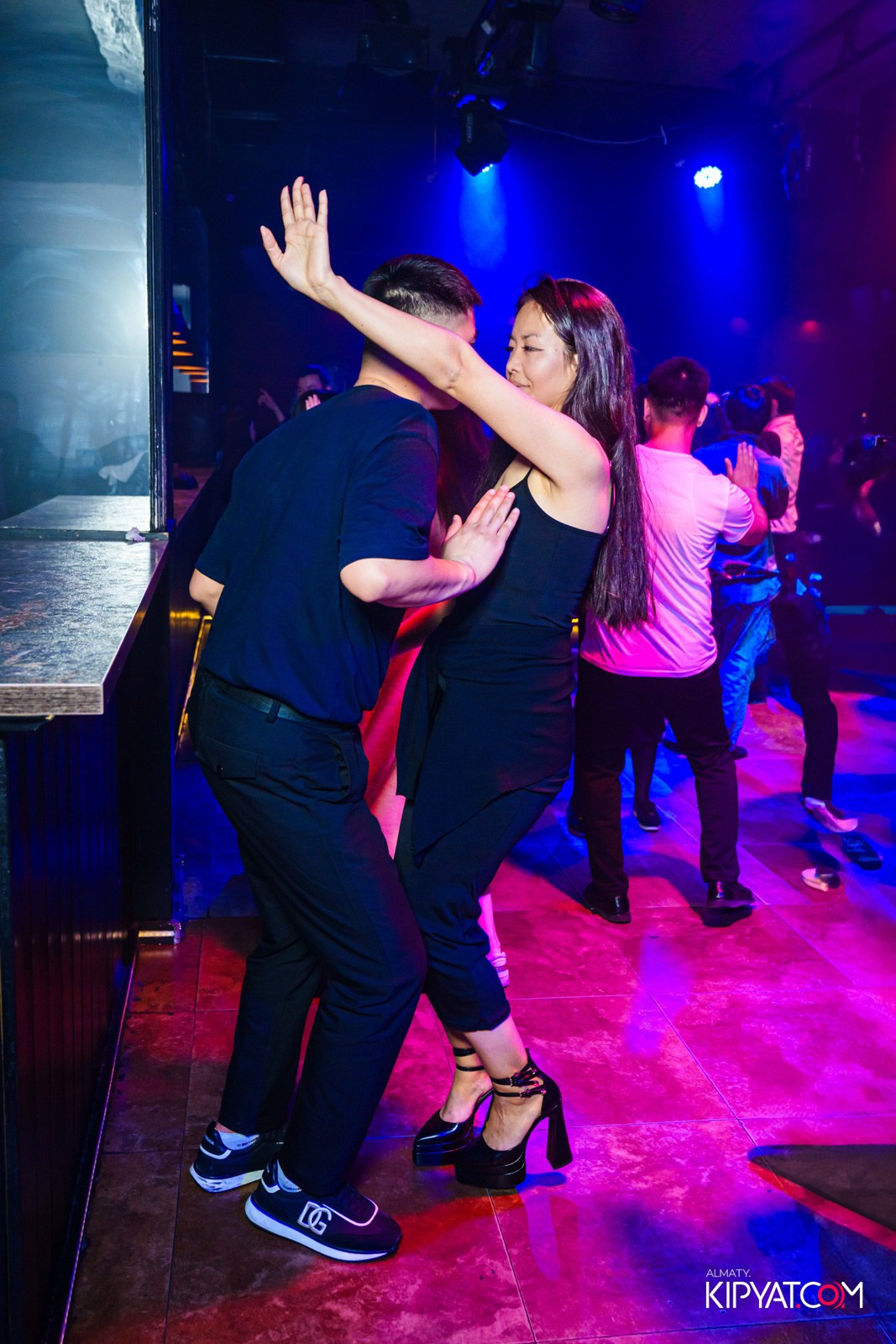 ARAGOSTA DISCO BAR. КИПЯТКОМ АЛМАТЫ!