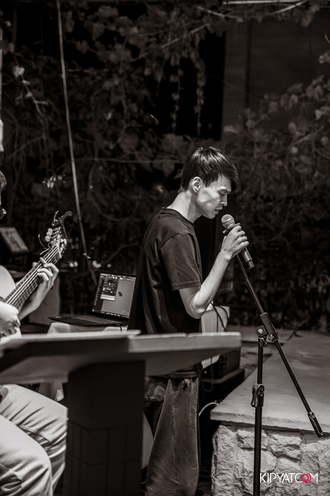 MYKONOS BAR. КИПЯТКОМ АЛМАТЫ!