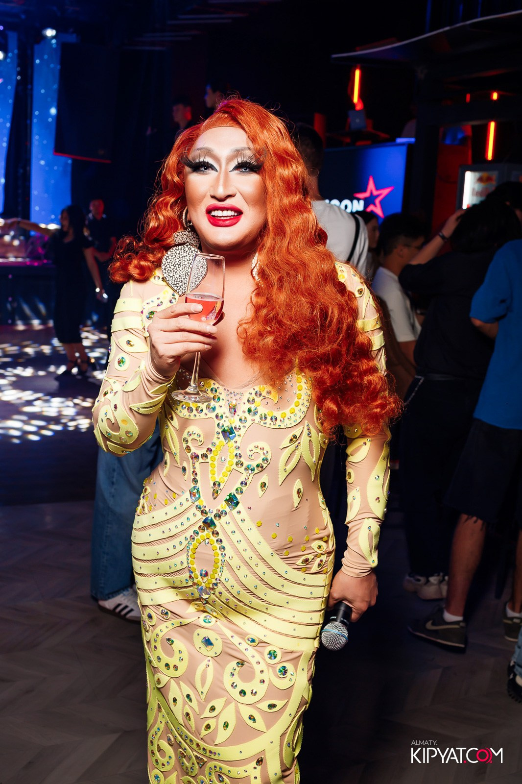 НОЧНОЙ КЛУБ ICON. КИПЯТКОМ АЛМАТЫ!