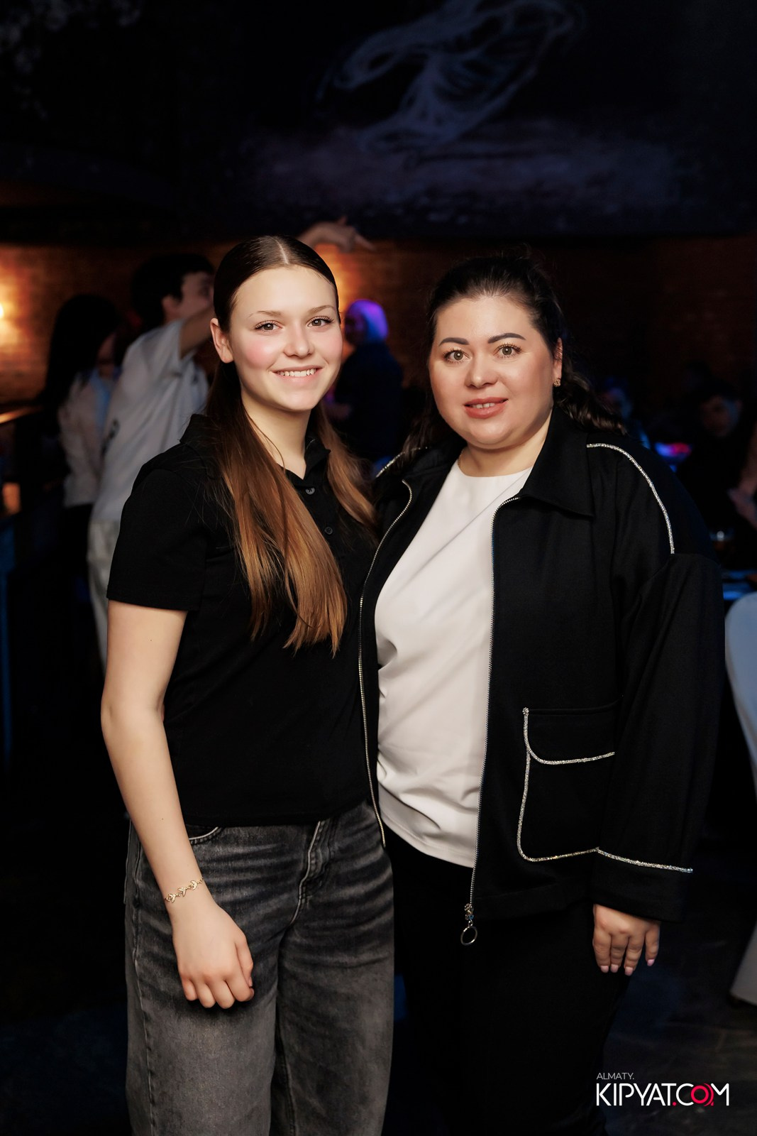 МУЗЫКАЛЬНОЕ ЛОТО В HIT RETRO. КИПЯТКОМ АЛМАТЫ! Фотосъемка мероприятий в Алматы