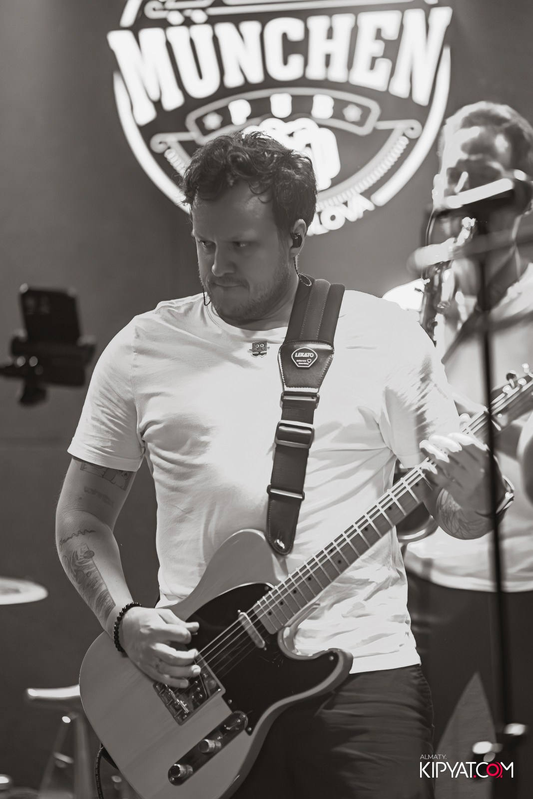 СУББОТА В MUNCHEN PUB. КИПЯТКОМ АЛМАТЫ!