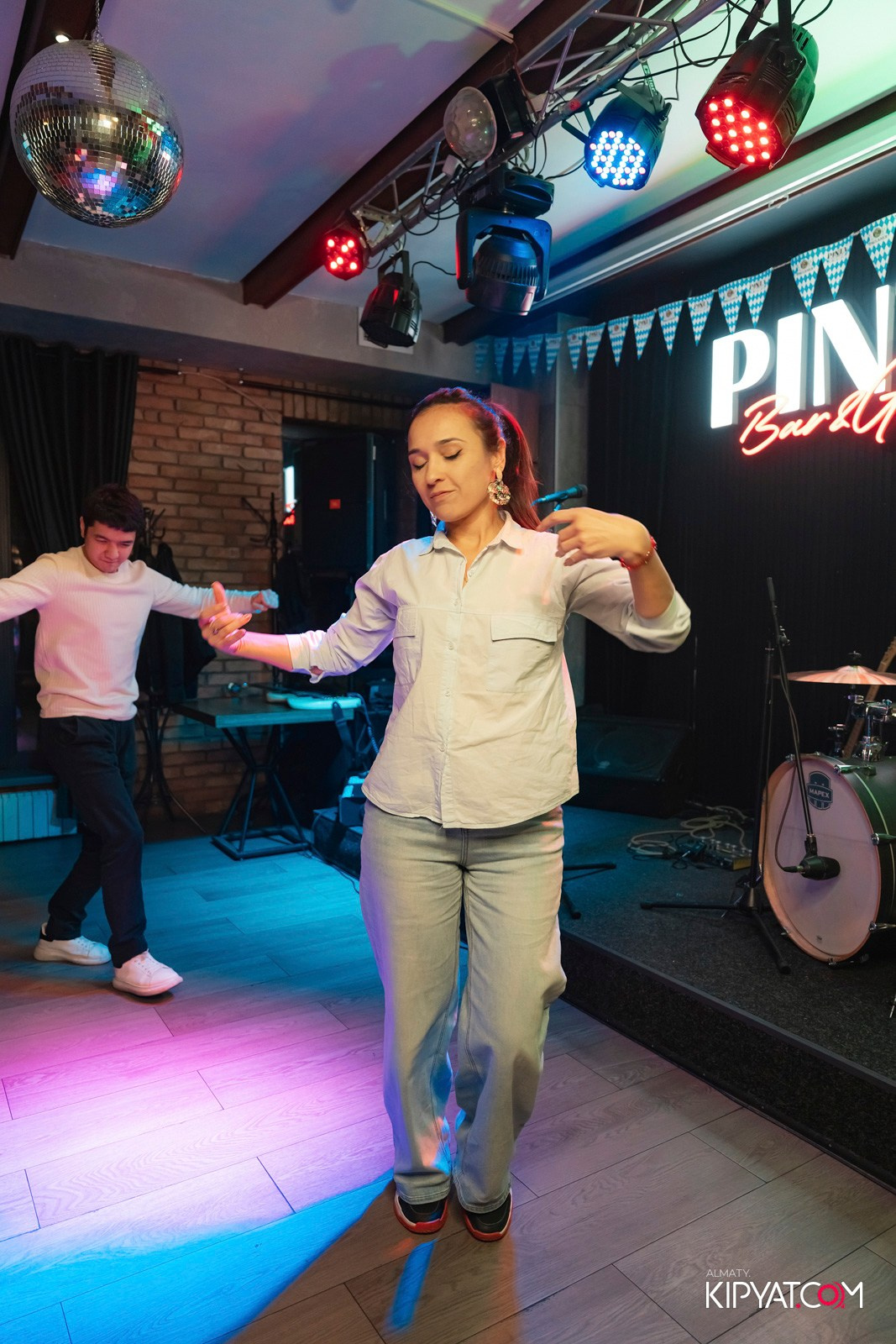 OKTOBERFEST — ПИНТА НА ГОГОЛЯ. КИПЯТКОМ АЛМАТЫ!