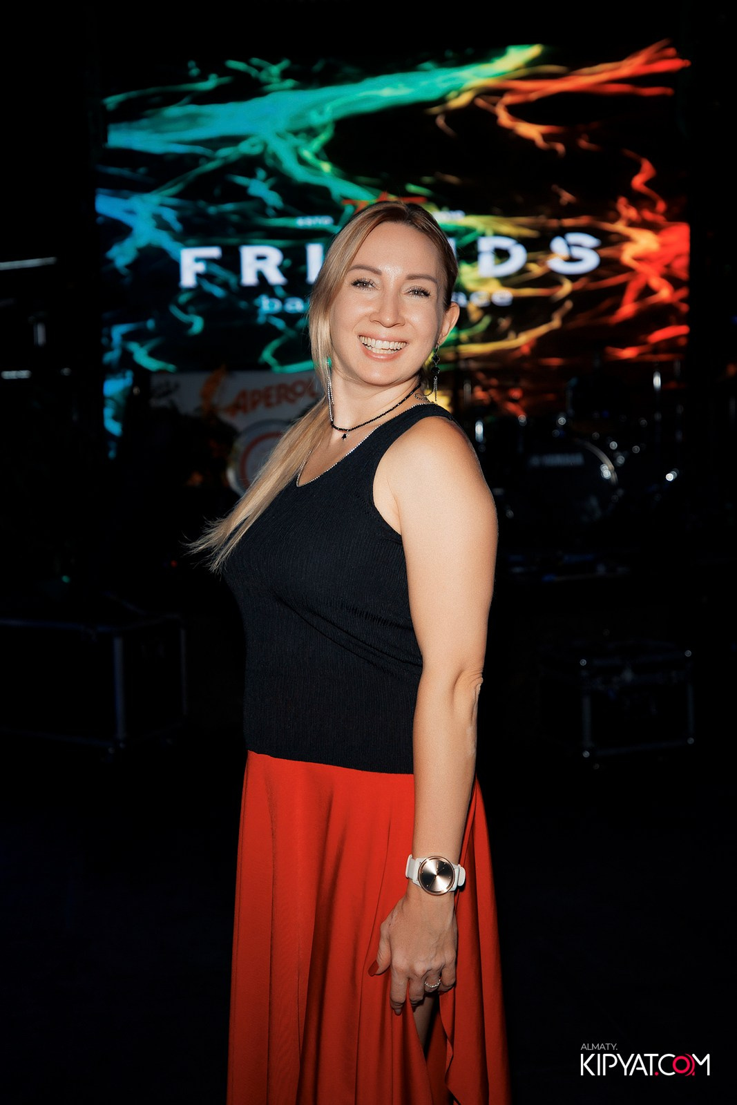 FRIENDS BAR & TERRACE. КИПЯТКОМ АЛМАТЫ!