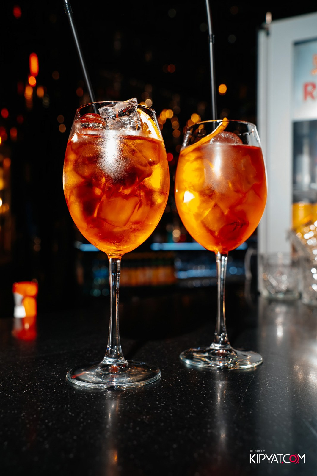 MOOD KARAOKE & TERRACE. КИПЯТКОМ АЛМАТЫ!