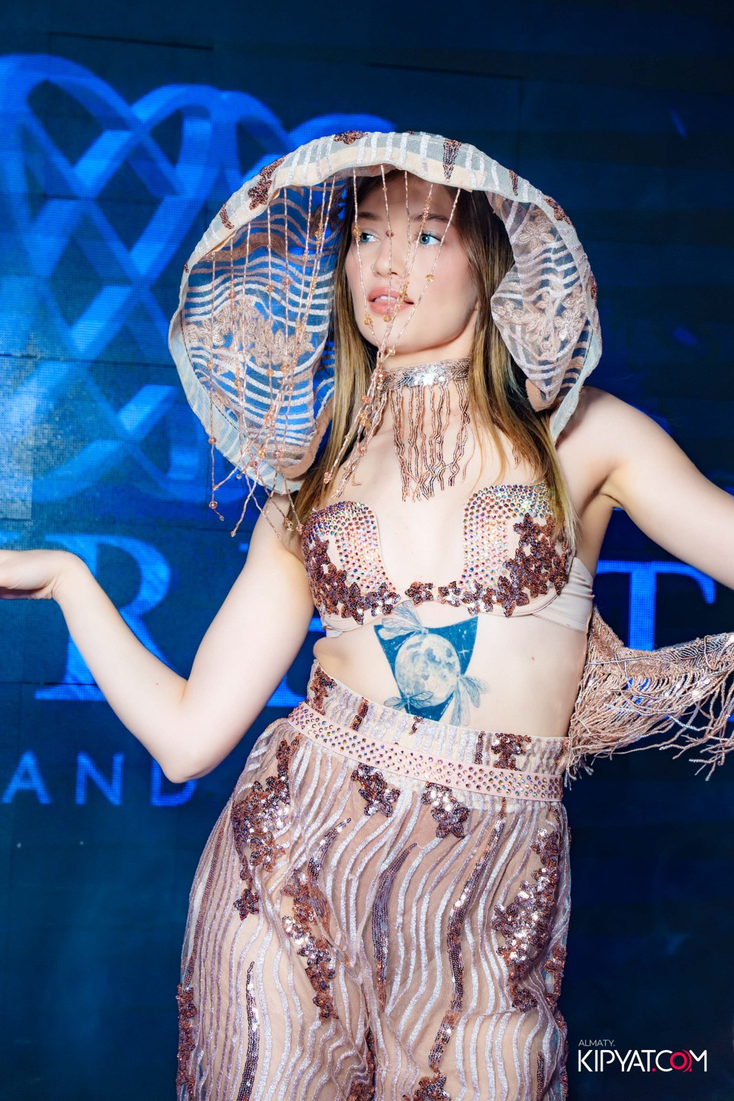 LAUREATE KARAOKE HALL. КИПЯТКОМ АЛМАТЫ!