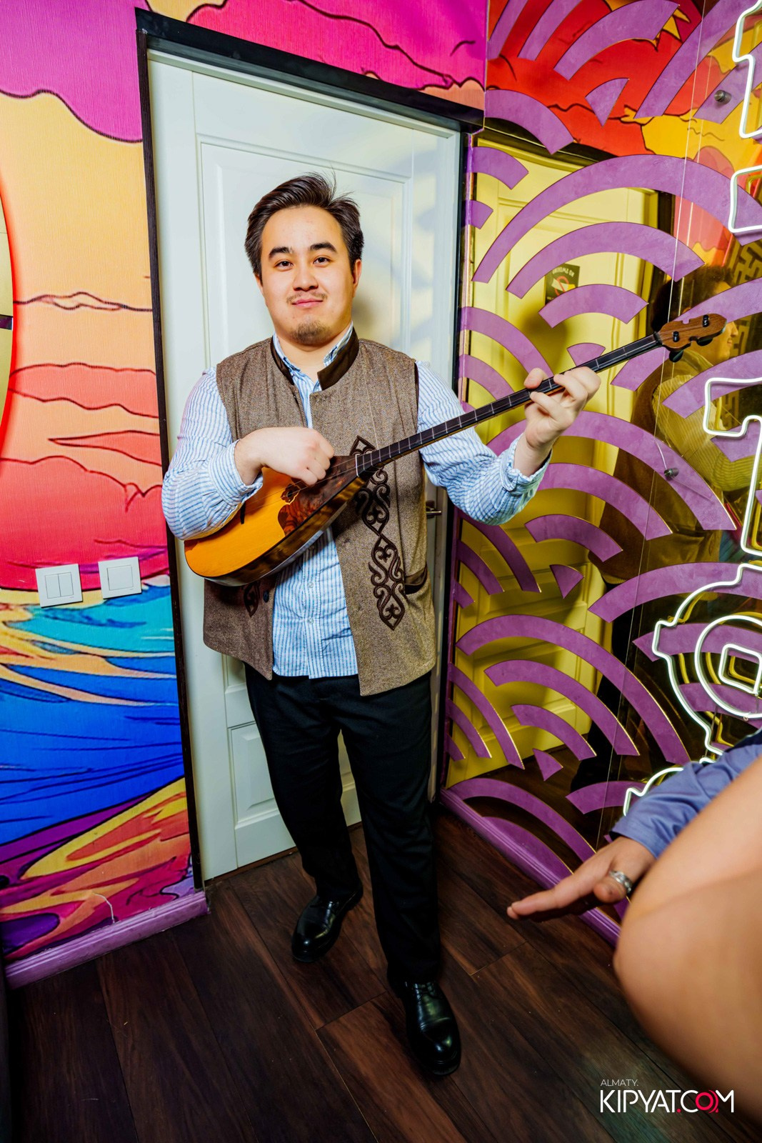 УХО И МЕДВЕДЬ НА САИНА. КИПЯТКОМ АЛМАТЫ!