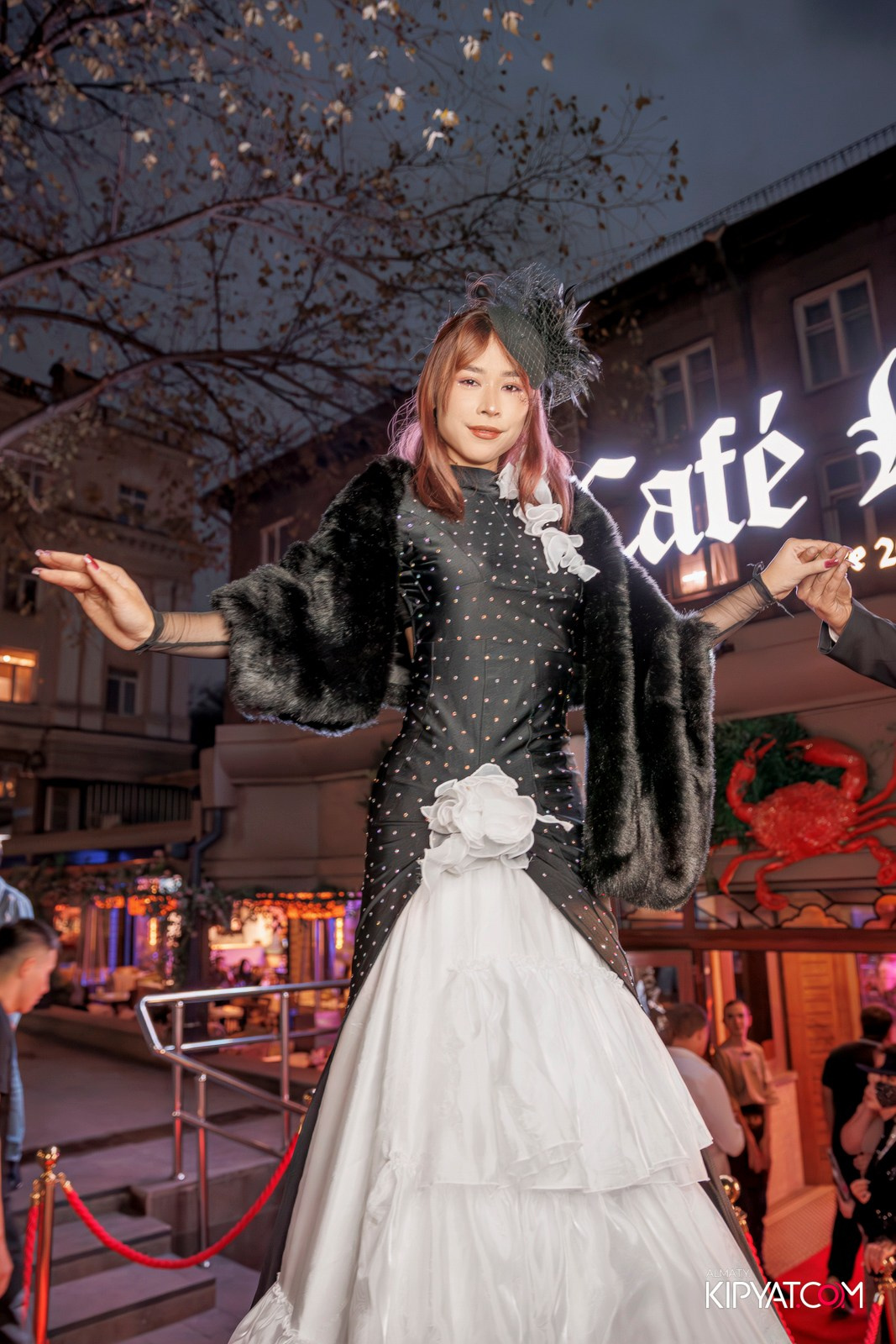 ОФИЦИАЛЬНОЕ ОТКРЫТИЕ CAFE LEFFE. КИПЯТКОМ АЛМАТЫ!