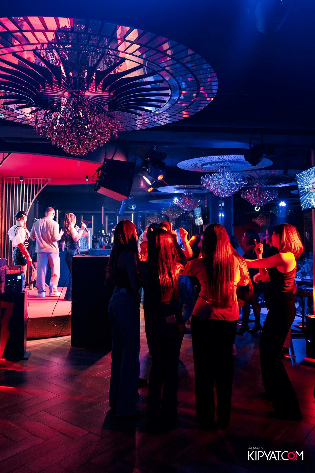 ЗАЯ, НА БИС. КИПЯТКОМ АЛМАТЫ! Фотосъемка мероприятий в Алматы