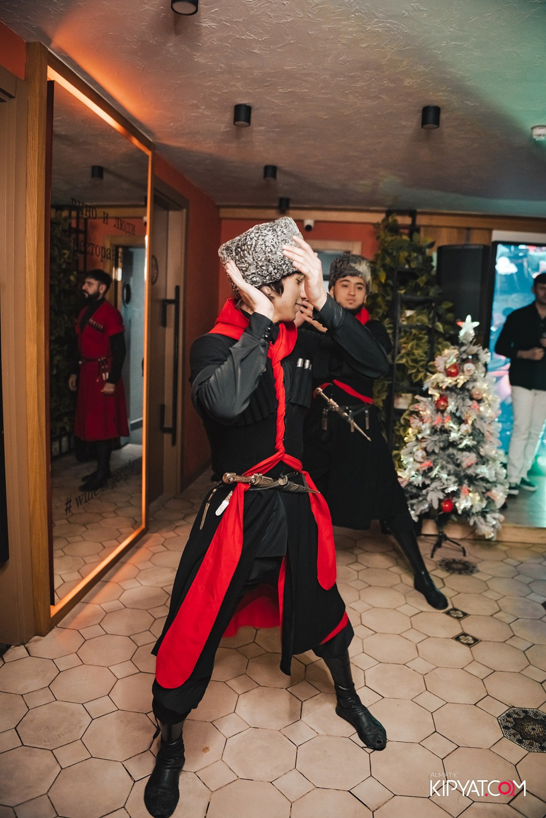 MODI RESTORANCHIK. КИПЯТКОМ АЛМАТЫ!