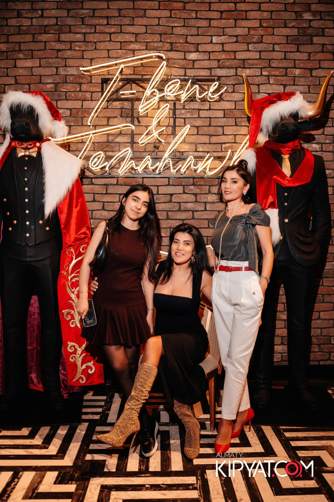 ZIYAFET MEAT HOUSE. КИПЯТКОМ АЛМАТЫ!