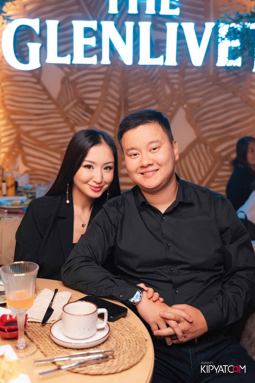 THE BROOKLN B MOOD KARAOKE & TERRACE. КИПЯТКОМ АЛМАТЫ!