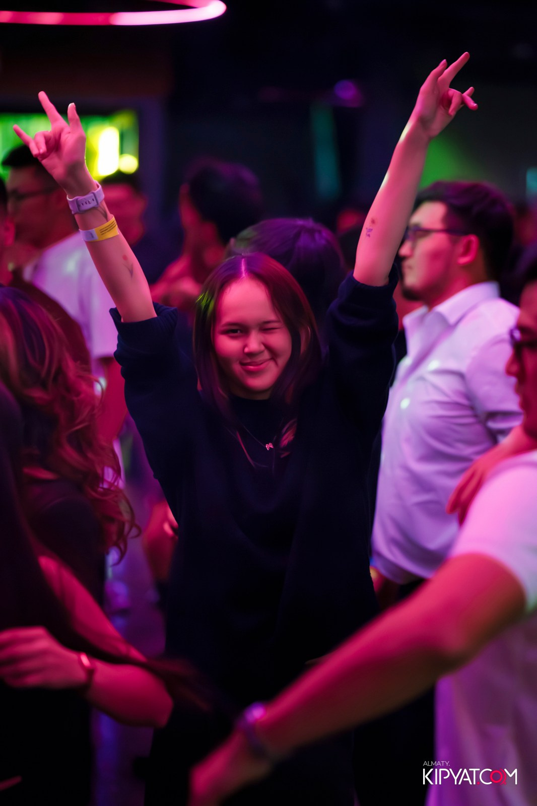 EVENT BAR. КИПЯТКОМ АЛМАТЫ!