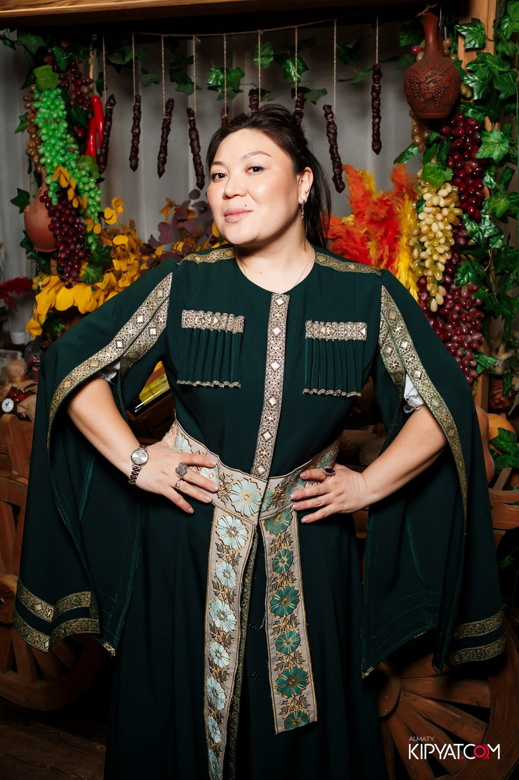 КАВКАЗСКИЙ ВЕЧЕР В ВАХТАНГУРИ. КИПЯТКОМ АЛМАТЫ!