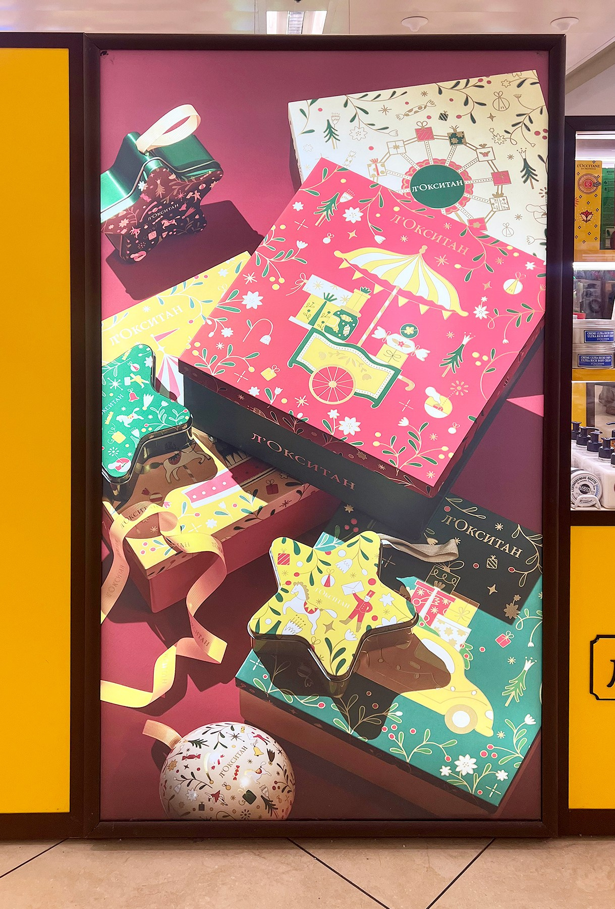 Фотограф Мария Макарова - рекламная съемка для витрин Loccitane