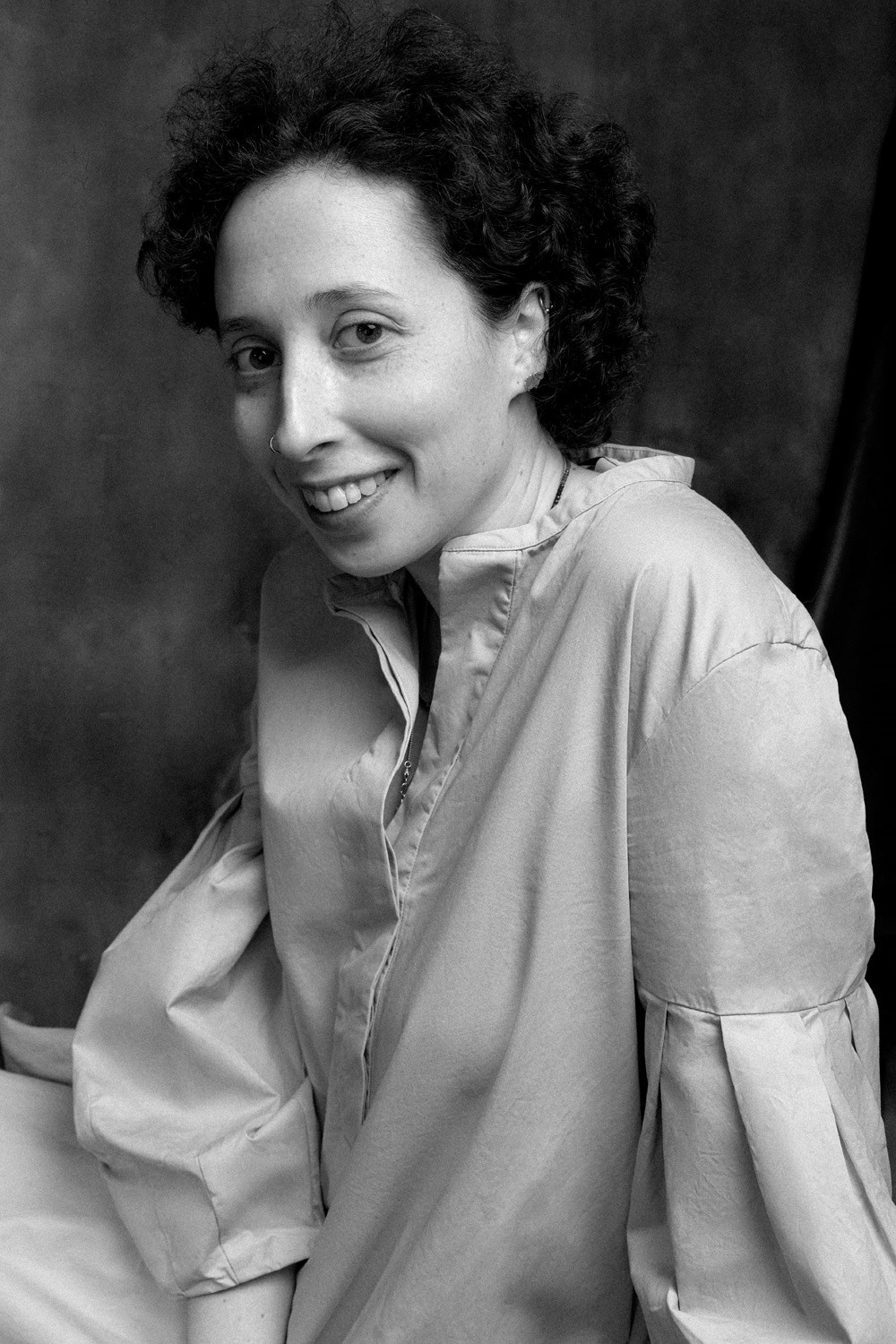 Женские фотосессии в студии и в городе: художественные, для соцсетей, сайтов знакомств. Фотограф Полина Завельская