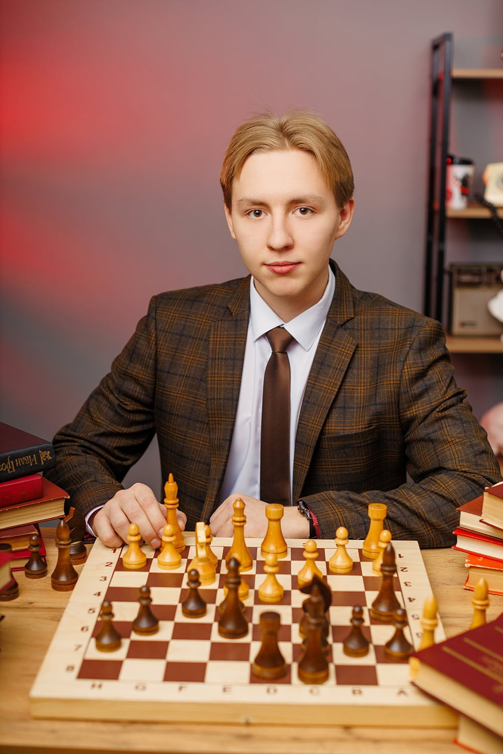 Фотосессия для выпускного альбома на примере 11б класса 7 лицея. СИГМА | Студия выпускных альбомов Красноярск