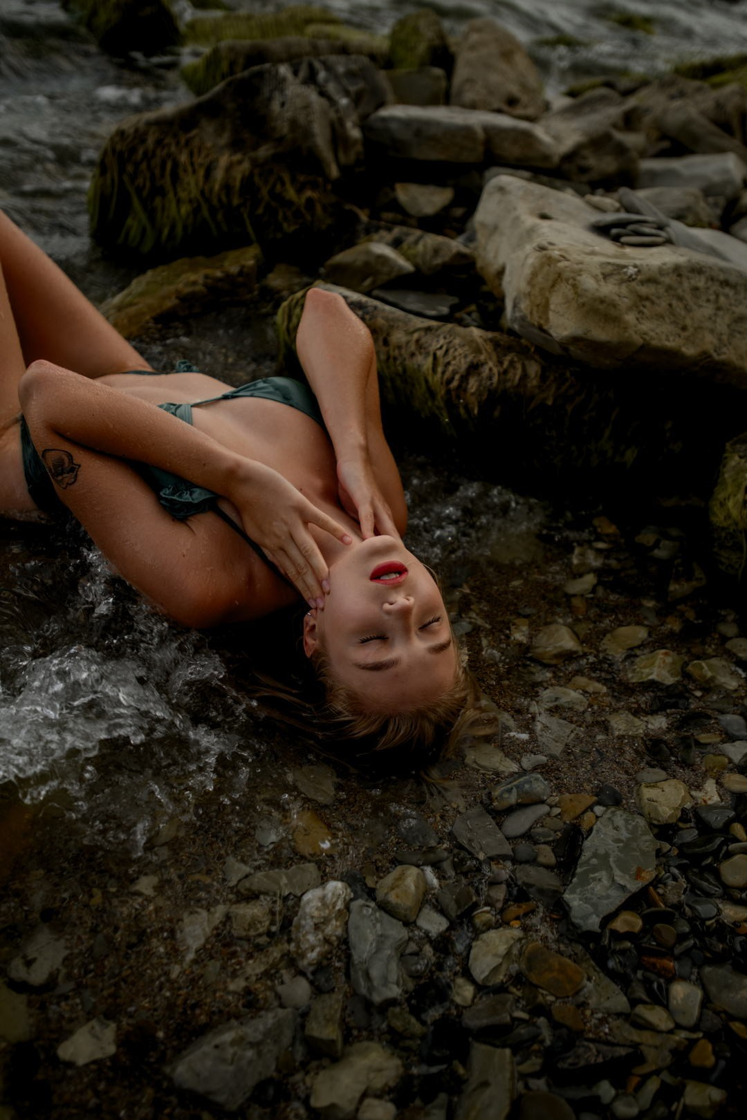 Индивидуальная фотосессия Анастасия на пляже Метрополь — фотограф Жанна Шестопалова