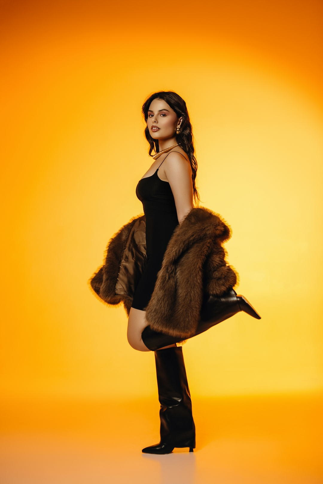 Студийная фотосессия для женщин в Геленджике — фотограф Жанна Шестопалова